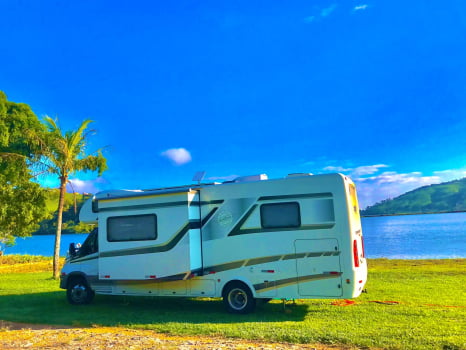 Duas Diárias para Motorhome + passeio de lancha de 3 horas para duas pessoas  - Cópia (1)
